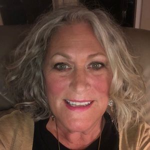 Meet your Posher, Vicki